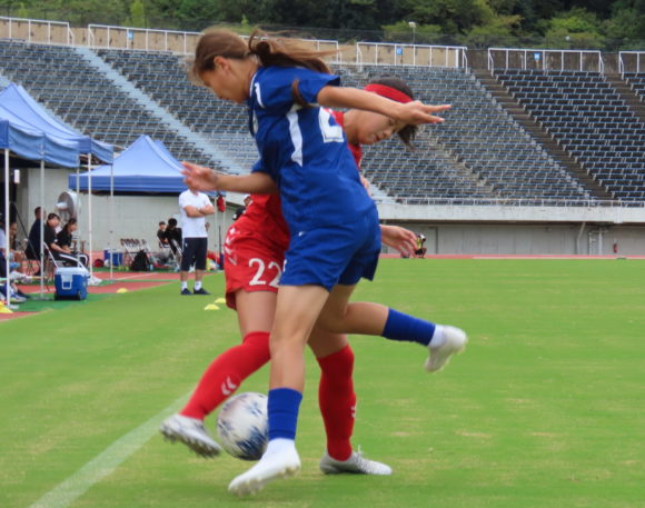 Balcom BMW CUP ウズベキスタン INAC神戸レオンチーナ