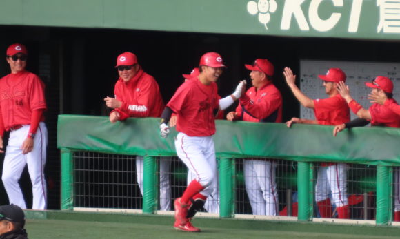 新井監督　平川蓮