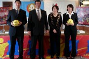 湧永とメイプル会見