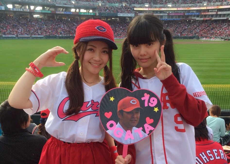 大井智保子さんも 参戦 カープ女子パワーですっゴイ ことになった今年のカープファン感謝デー ひろスポ 広島スポーツニュースメディア