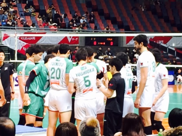 ＪＴサンダーズ黙とう２０１５年１月１７日