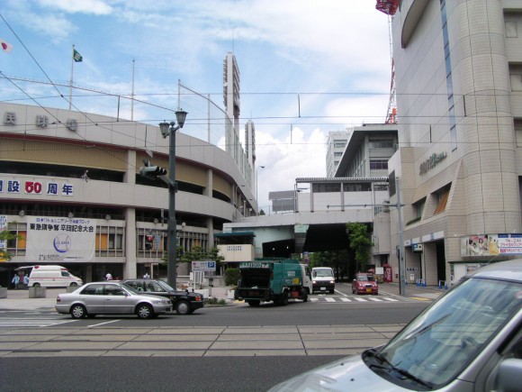 旧広島市民球場跡地