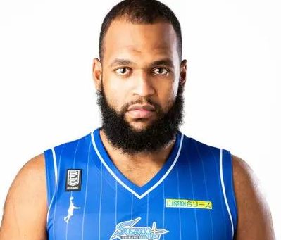 グレゴリー・エチェニケ