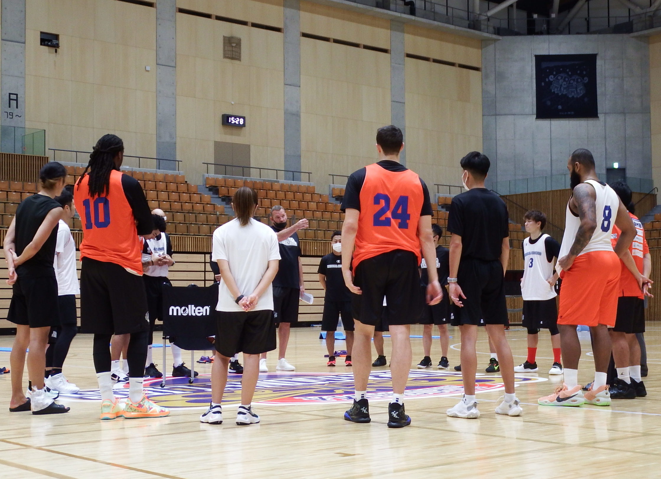 速報 注目の福山合宿スタート 広島ドラゴンフライズb1での２シーズン目でどう変わるか ひろスポ 広島スポーツニュースメディア