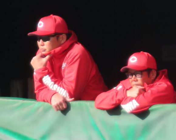 新井貴浩